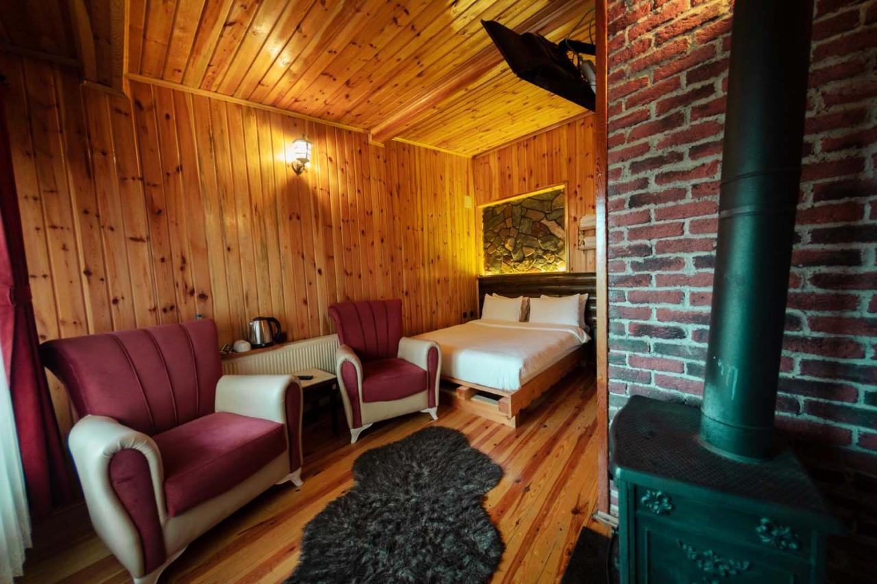 Bed and Breakfast Abant Yayla Dagevi Dereceören Exterior foto